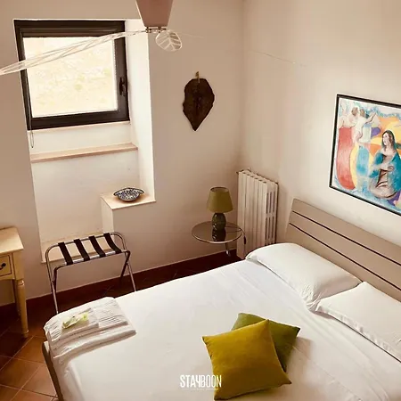 Luce Nei Sassi Eleganza E Belvedere * Матера