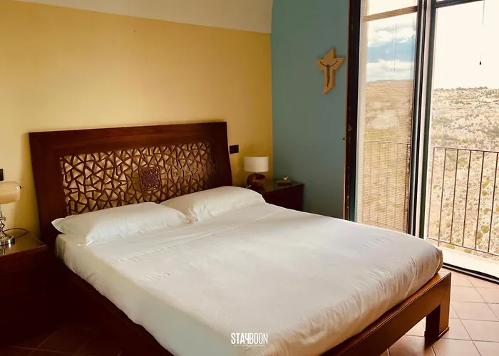 Luce Nei Sassi Eleganza E Belvedere