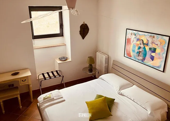 Luce Nei Sassi Eleganza E Belvedere * Матера